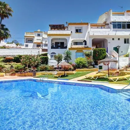 La Perla & Pool *