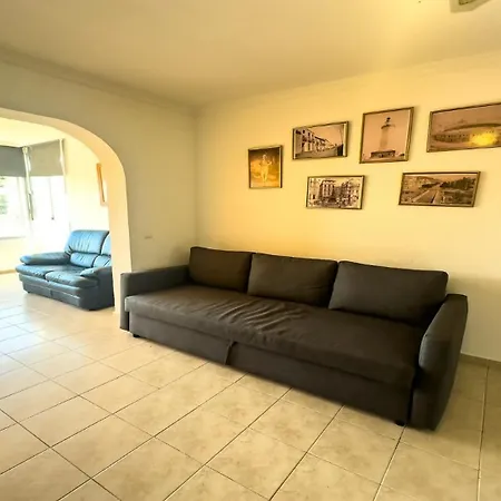 La Perla & Pool Apartment *