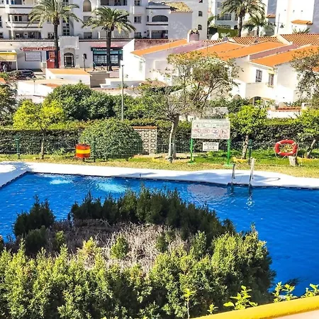 La Perla & Pool Apartment Benalmadena